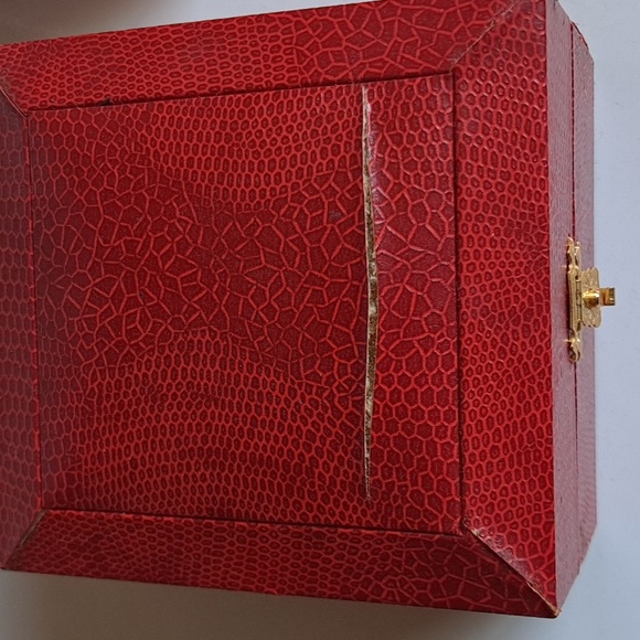 Napier Brooch Set - Picture 5 of 14